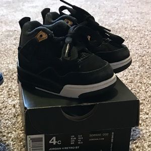 Infant Jordan 4 Retro Black Gold White Size 4c